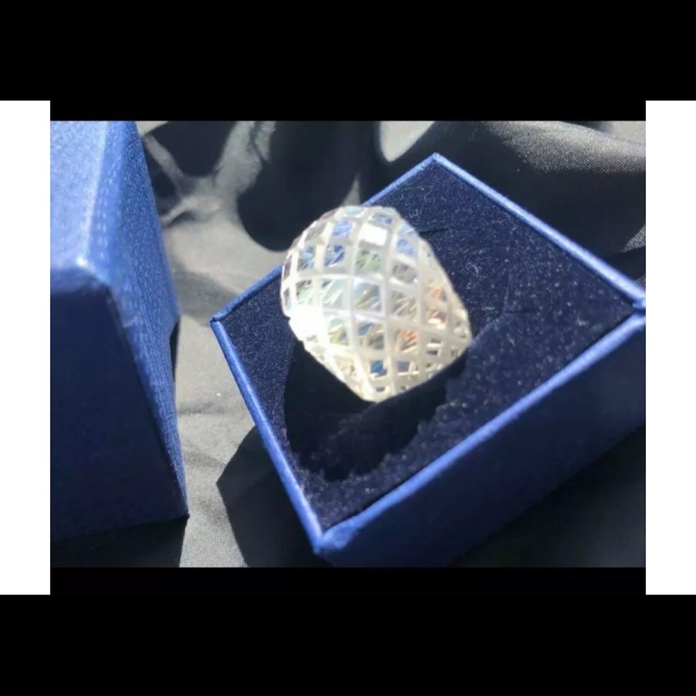 𝕀ℕ 𝕊𝔼𝔸ℝℂℍ 𝕆𝔽 - ℕ𝕀ℝ𝕍𝔸ℕ𝔸 💎💎 - Picture 3 of 4